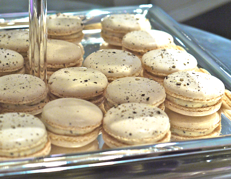 Macarons-boursin-poivre